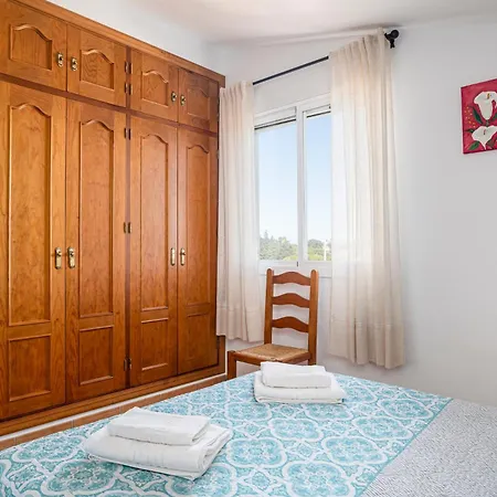 Olivos Apartament *